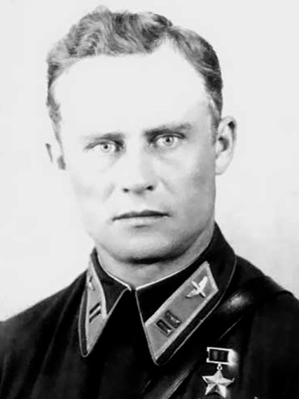 Эндель Ка́рлович Пу́сэп. Эндель Ка́рлович Пу́сэп.